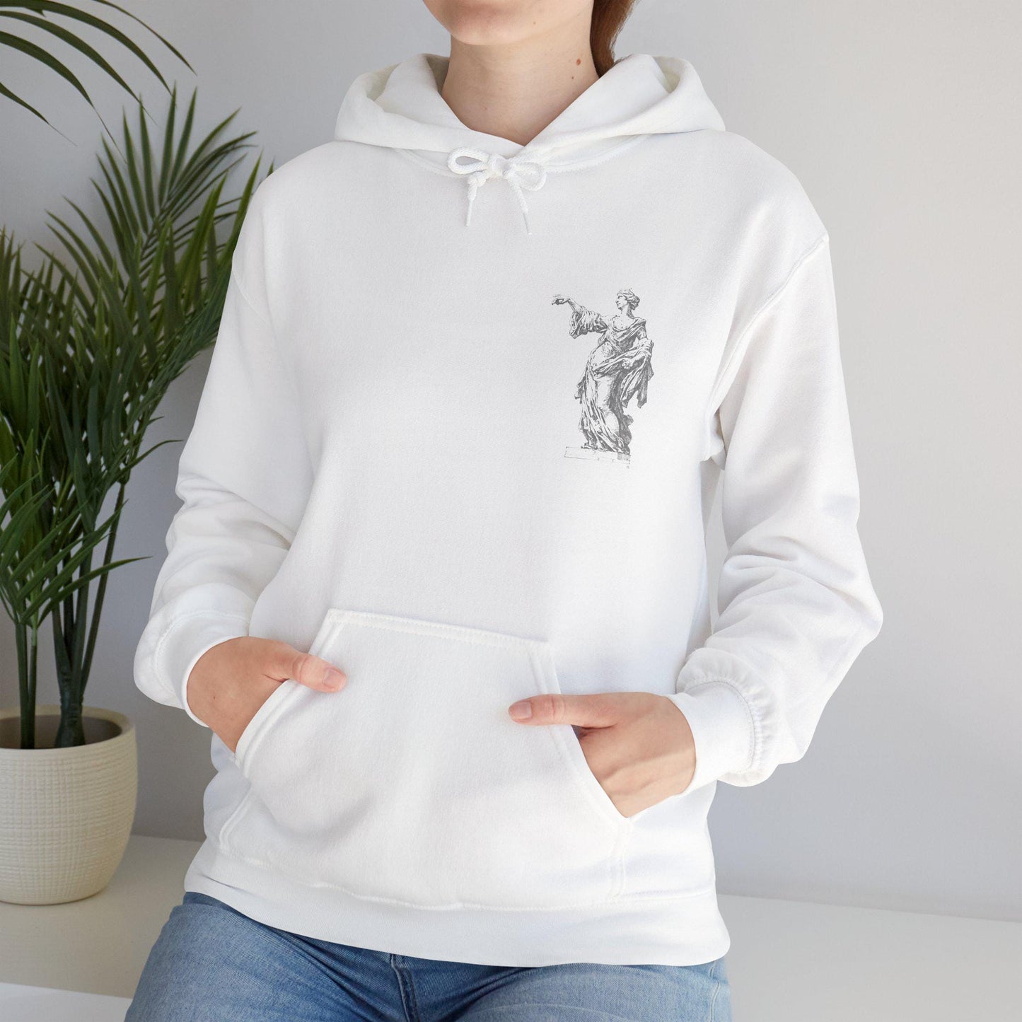ANTIQUE LADY, Artistic Vintage Statue Hoodie, Unisex Heavy Blend Sweatshirt, Cozy Oversized Fashion, Perfect Gift for Art Lovers,